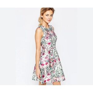 Ted Baker London Gaea Floral Fit and Flare Dress Ted Size 1/US 0-2